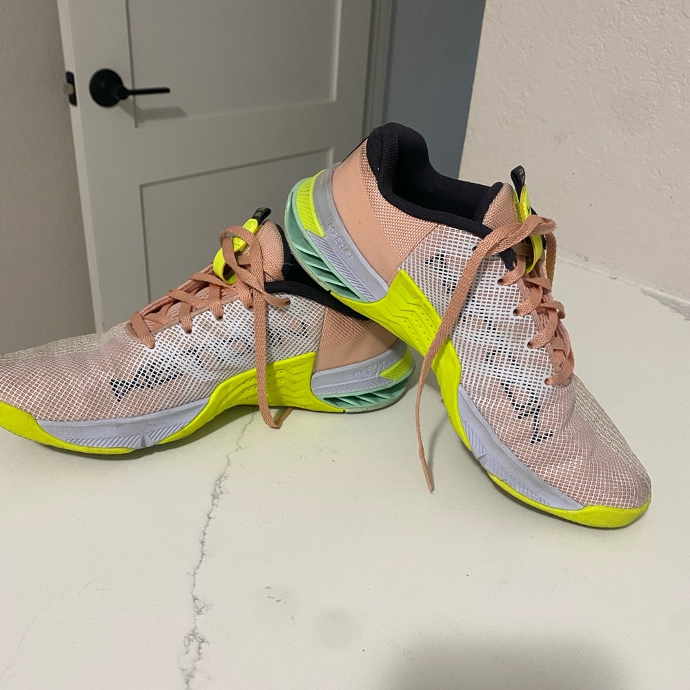 Nike Metcon Women's Athletic Shoes in Pink and Neon Yellow